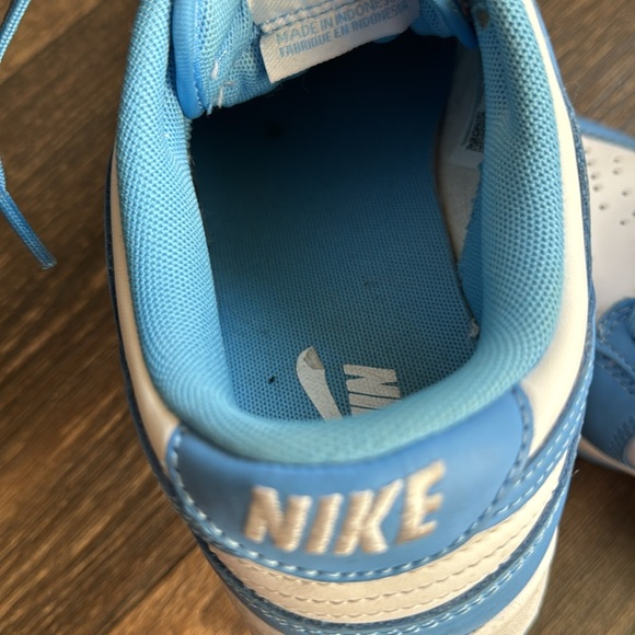Nike Dunk Low "University Blue" sneakers - Picture 10 of 11